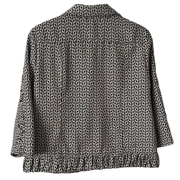 CJ BANKS - CROP JACKET - NEW WITH TAGS - Picture 4 of 10